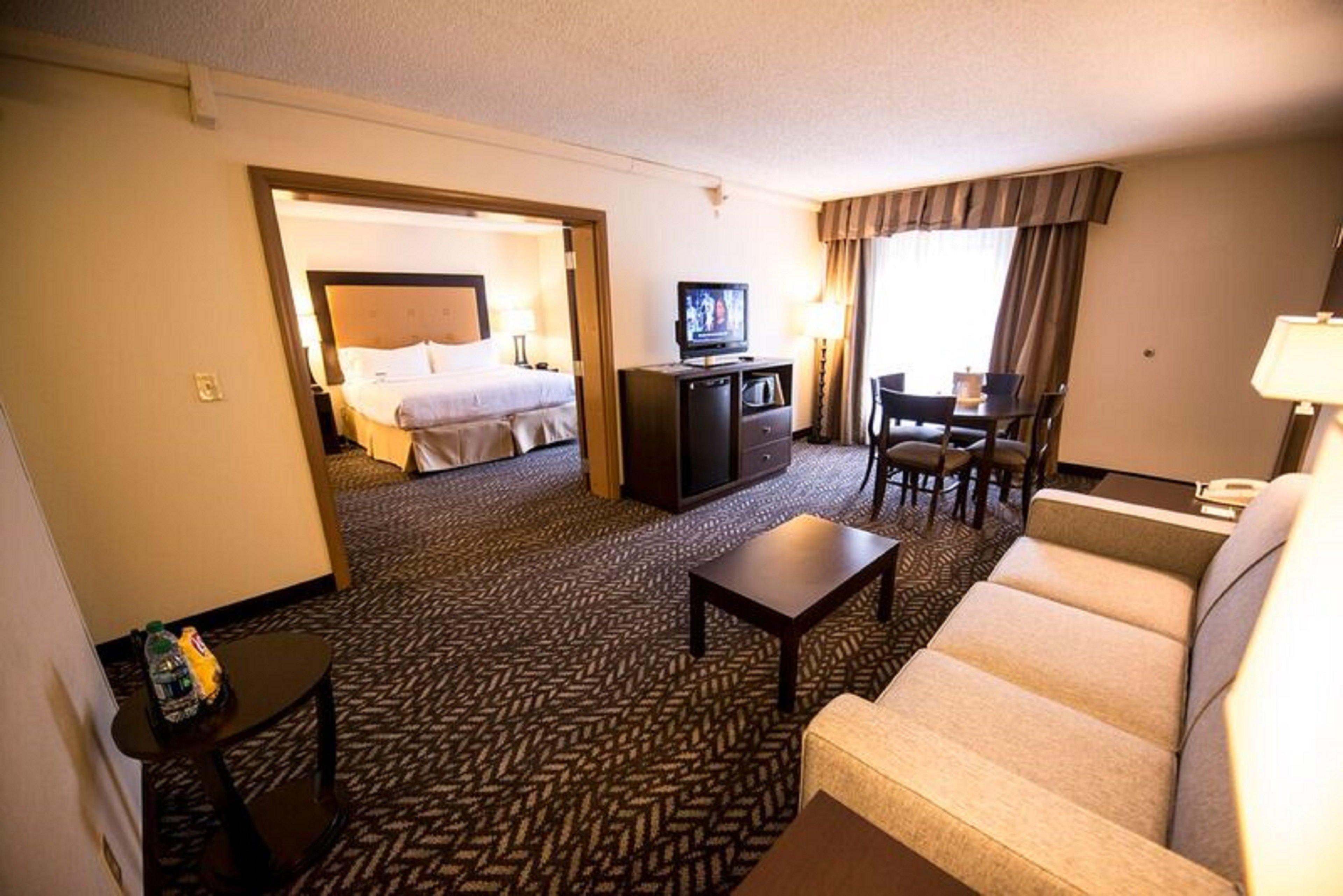 Holiday Inn Little Rock-Airport-Conference Center By Ihg Экстерьер фото