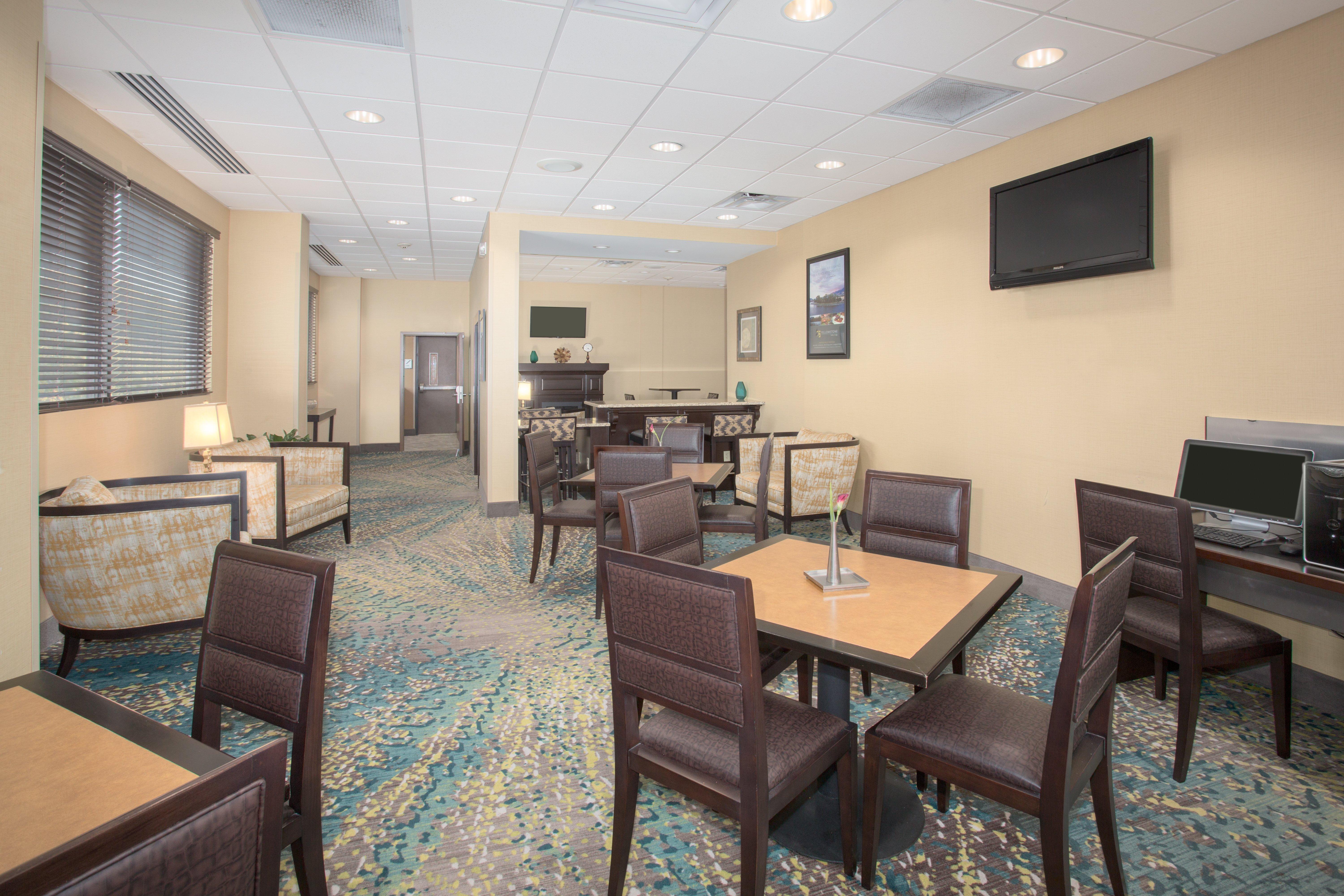 Holiday Inn Little Rock-Airport-Conference Center By Ihg Экстерьер фото