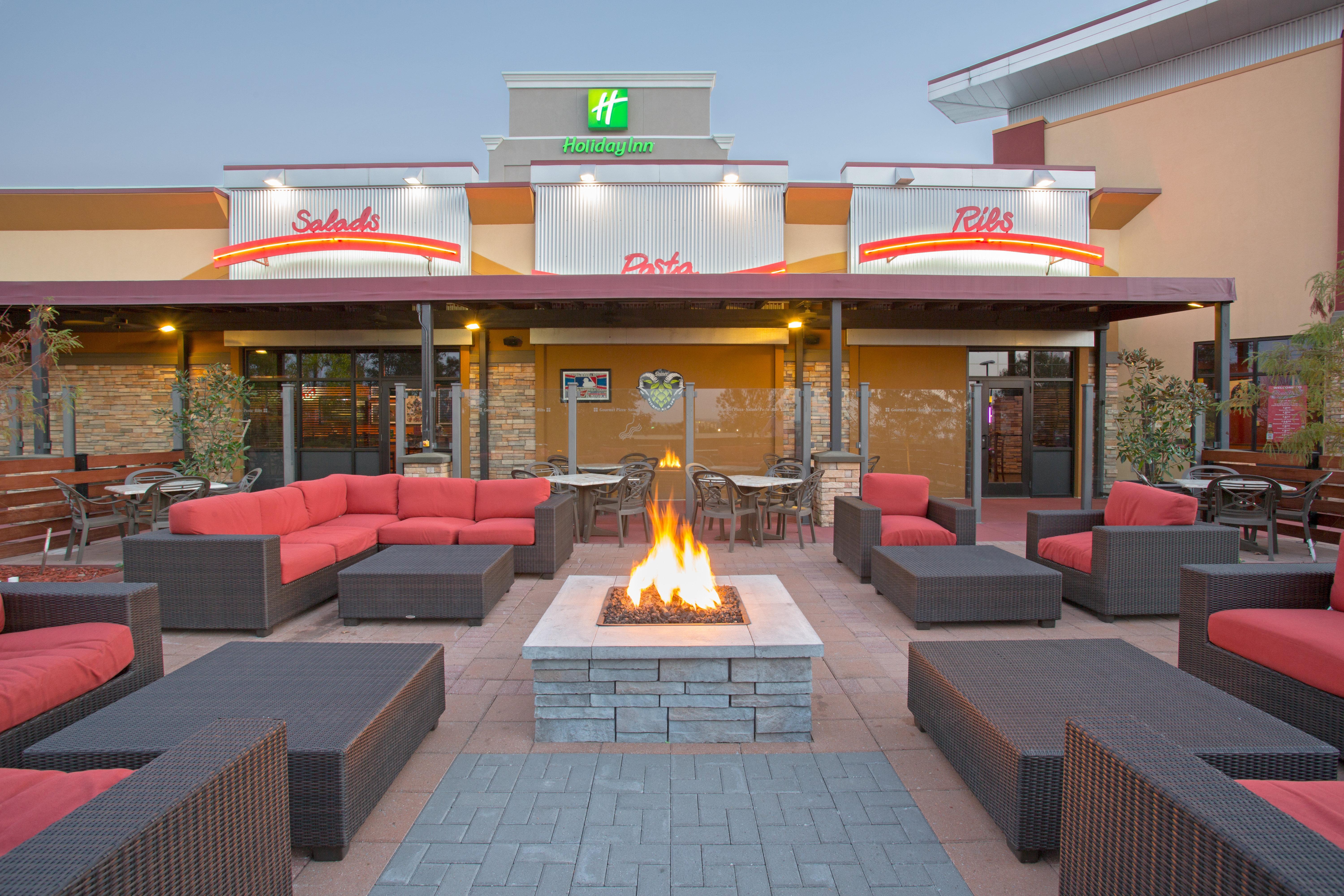 Holiday Inn Little Rock-Airport-Conference Center By Ihg Экстерьер фото